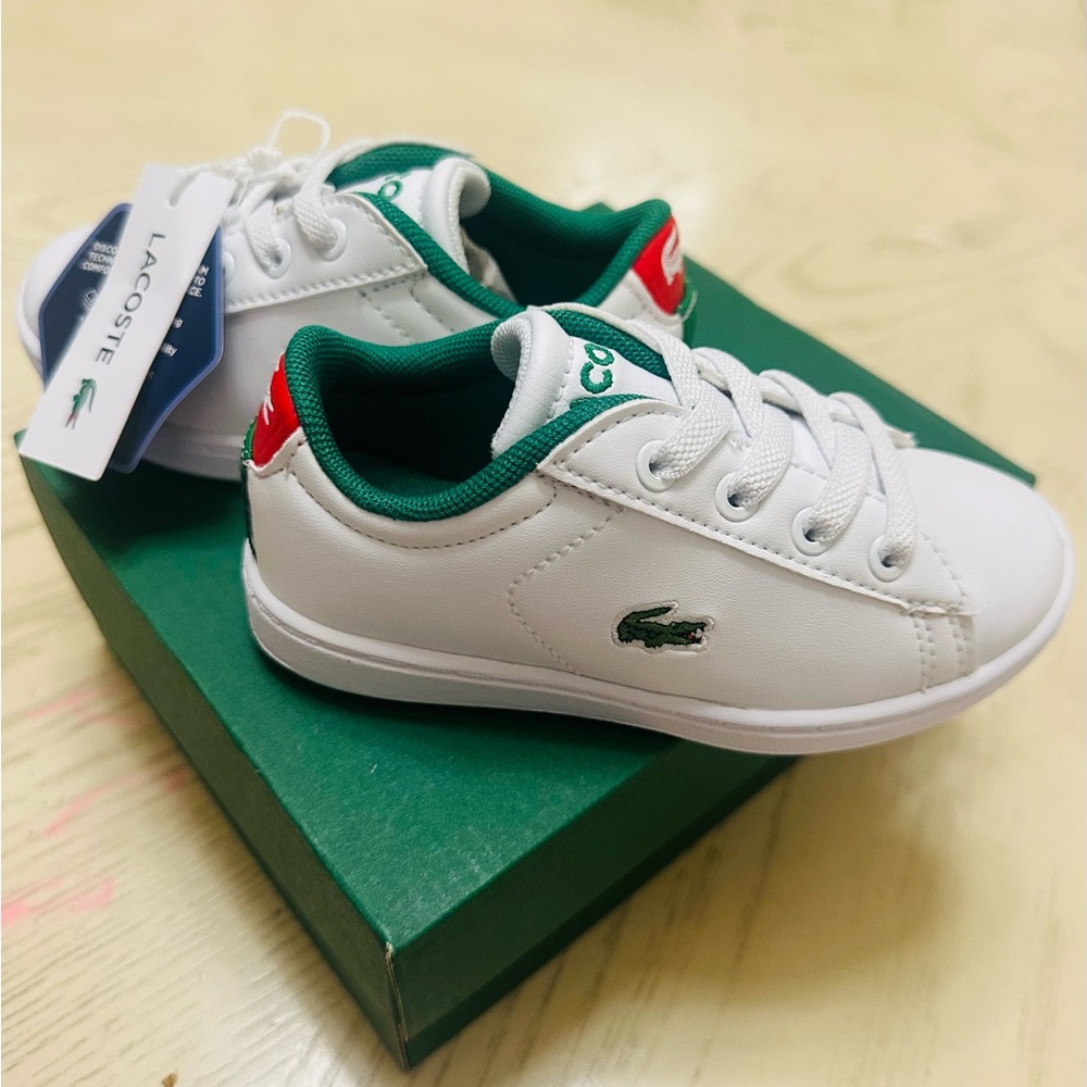Lacoste White Green Sneakers Streamlined Design